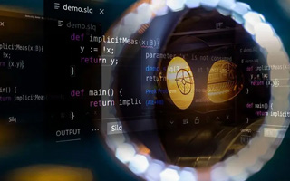 商洛 ,php声明和调用变量的符号是什么？